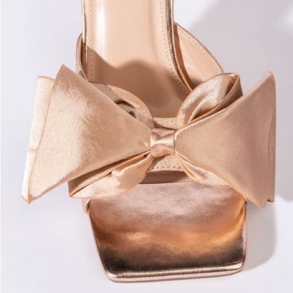 Azalea Wang Golden Beige Satin Bow Stiletto High Heel Mule Sandals - Picture 2 of 5